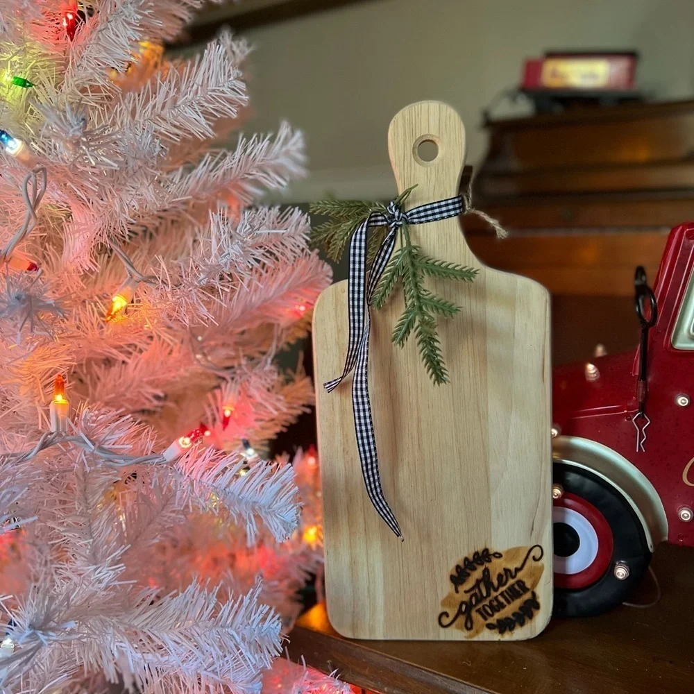 Vintage Christmas Solid Wood Cutting Board